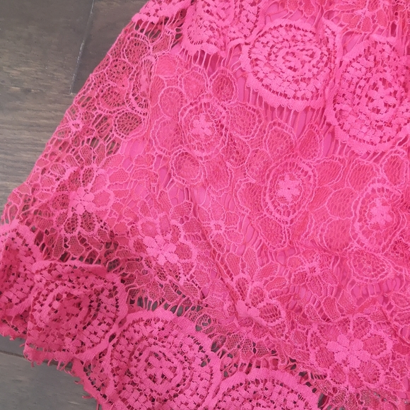 NEW Lace Lined Mini Skirt Magenta Pink - Picture 2 of 3
